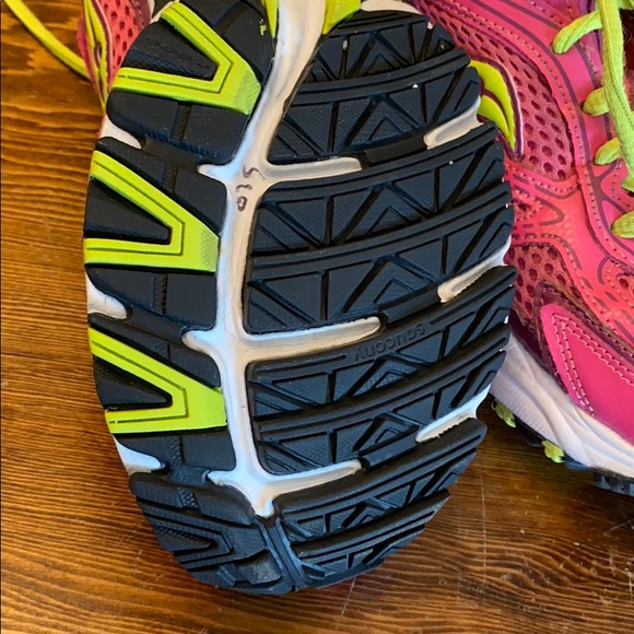 Saucony Oasis women's Running shoes - Picture 4 of 6